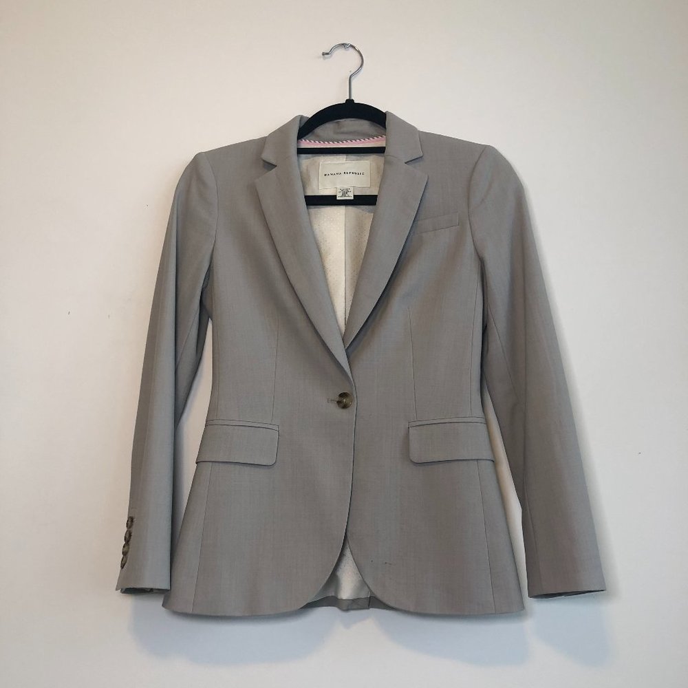 Banana Republic Lightweight Wool Blazer